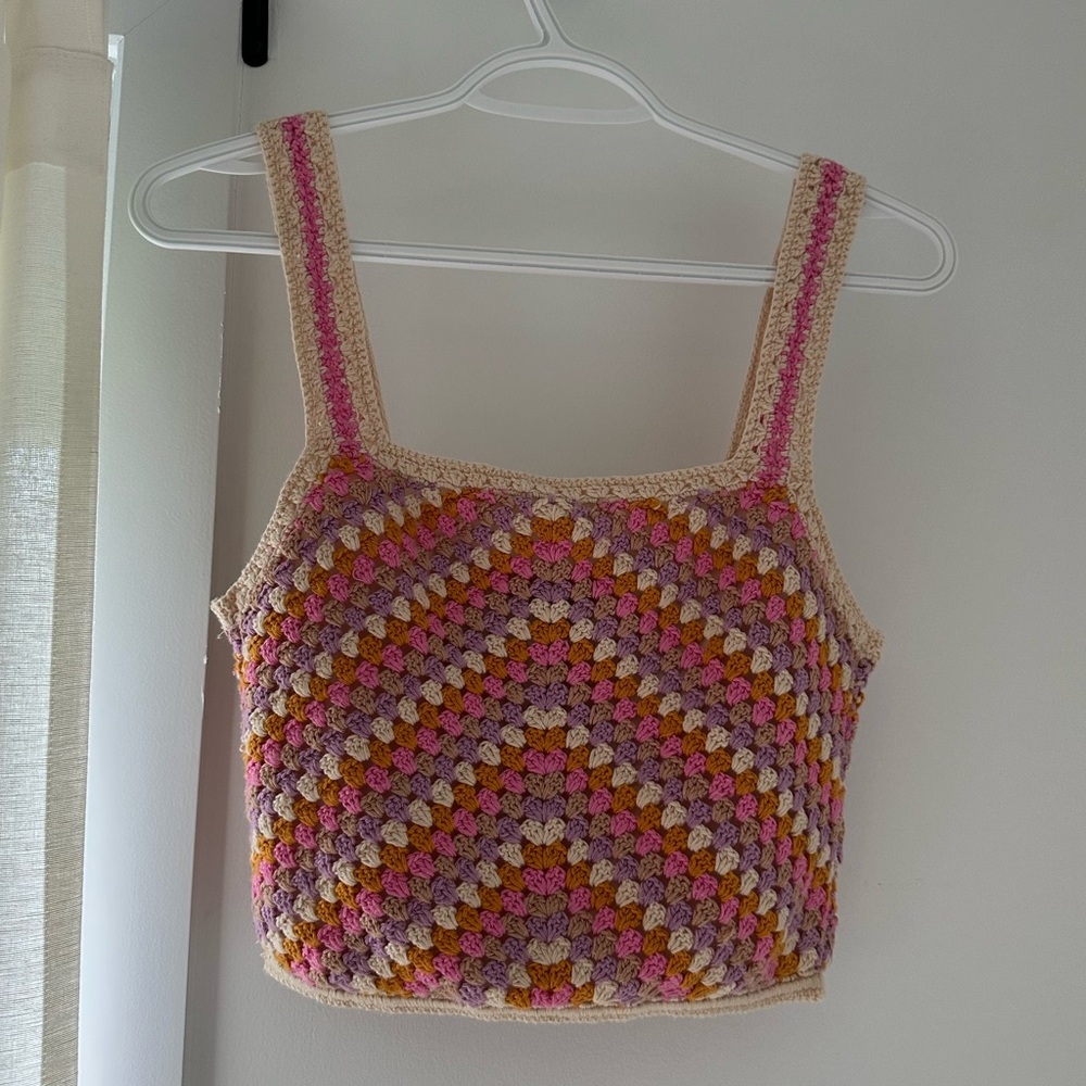 Crochet cropped tank